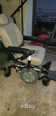 4 wheeled power chair