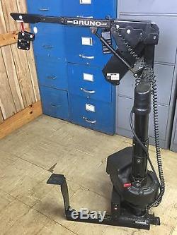 BRUNO Mobility Scooter Hoist VSL-670 Electric Lift Power Chair Van Taxi Cab Limo