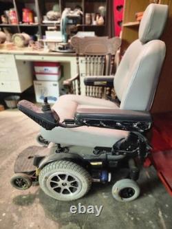 Electric Power Wheelchair Mobility Chair Works Great Condition Quantum 1121