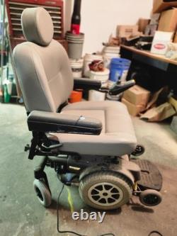 Electric Power Wheelchair Mobility Chair Works Great Condition Quantum 1121