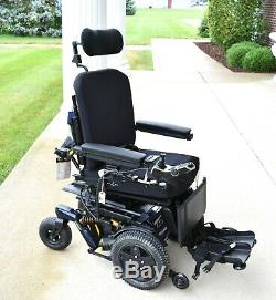 Electric wheelchair Quantum 4front runs 6 mph 2018 model unmatched performance