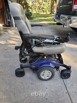 Golden Compass Sport Wheel Drive Power Chair- 2 new batteries included
