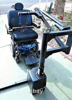 Harmar AL835 Pickup Truck 350lb Mobility Lift for Wheelchair/ Scooter