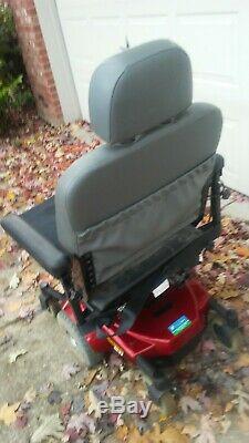 Invacare M41 Pronto Power Chair! Free delivery whithin 50 miles. No shipping