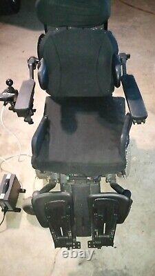 Jazzy 6 deluxe power chair