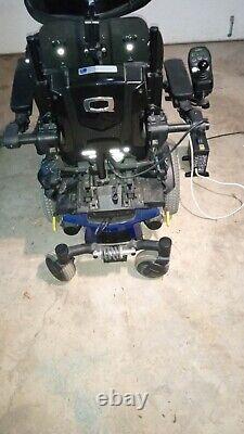 Jazzy 6 deluxe power chair