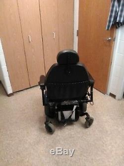 Jazzy 614 hd Power Wheelchair