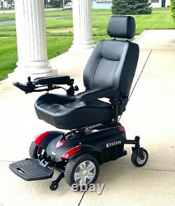 Power wheelchair Drive Titan 2020 model low hours not a scratch mint condition