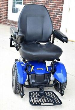 Power wheelchair Jazzy Elite HD workhorse chair built to handle up to 450 pounds