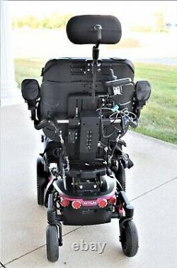Power wheelchair Permobil F-3 Corpus mint cond. Full tilt, recline, feet low miles