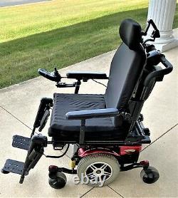 Power wheelchair Quantum 614 hd tilt -recline -feet 26 inch seat very nice