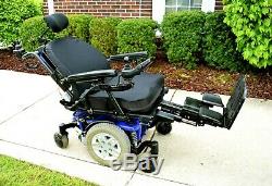 Power wheelchair Quantum Q6edge full recline tilt feet lift 2017 works perfect