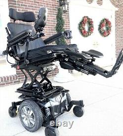 Power wheelchair Quantum edge 2.0 ilevel seat lift tilt recline feet lift