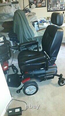 Power wheelchair Titan by Drive excellent condition runs great /Mobility scooter