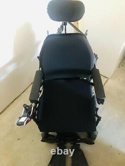 Pride Quantrum Power Wheelchair