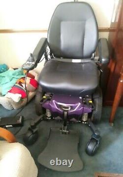 Quantum Q6 Edge 2. OX Power Chair With iLevel