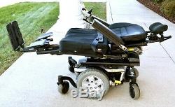 Quantum Q6edge power wheelchair Ilevel seat lift -tilt recline and feet lift