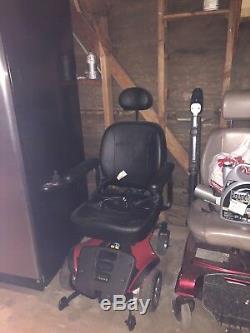 Red Jazzy 600 power adult wheelchair motorized scooter