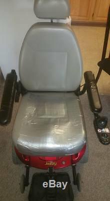 Red Pride Jazzy Select gt. Electric power chair