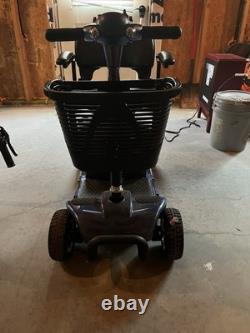 VIVE 4-wheel mobility scooter MOB1027/ BLUE