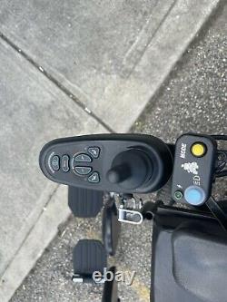 Vector HD Motorized wheelchair/scooter Bariatric 450lbs Capacity Tilt, recline