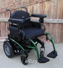 2015 Quickie S636 Fast 6.5 Fauteuil Roulant Power Elevate & Tilt