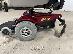Chaise roulante électrique Jazzy Select GT Pride avec scooter à batteries neuves installées