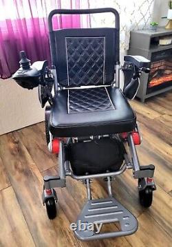 Chaise roulante électrique pliante légère et portable de l'évolution
