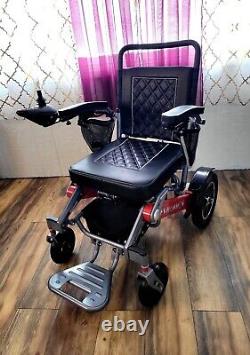 Chaise roulante électrique pliante légère et portable de l'évolution