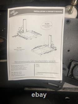Élévateur Harmar Power pour fauteuil roulant/scooter accessible aux personnes handicapées