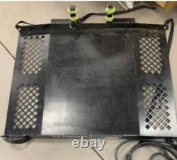 Élévateur Harmar Power pour fauteuil roulant/scooter accessible aux personnes handicapées