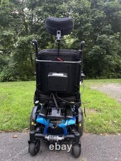 FAUTEUIL ROULANT ÉLECTRIQUE - Scooter Médical Électrique Quantum J4 de Pride Mobility