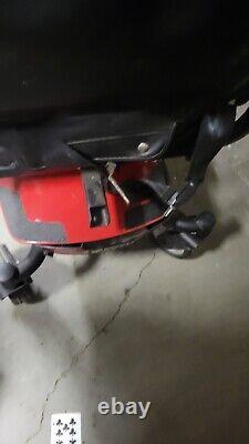 Fauteuil roulant électrique avant à roues motrices Pride Jazzy Elite ES rouge avec nouvelles batteries