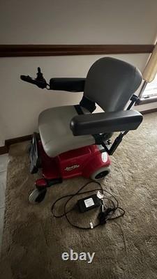 Fauteuil roulant électrique portable Jazzy Sport Traveler