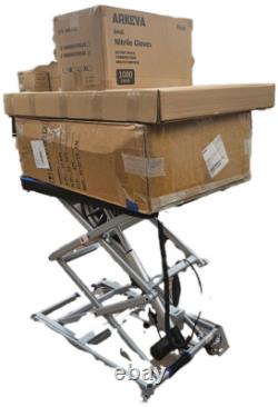 Mini élévateur rechargeable léger. Transfère les fauteuils roulants et scooters dans le coffre.