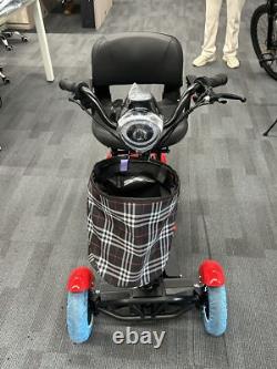 Nouveau scooter de mobilité à 4 roues fauteuil roulant électrique pliant pour adultes seniors