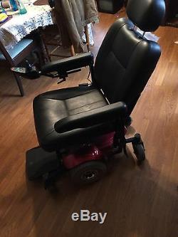 Power Mobility, Fauteuil Motorisé Rouge Pronto M41