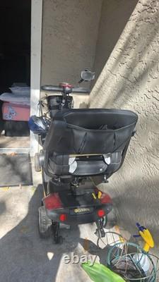 Scooter Électrique 3 Roues Gogo Sport S73 de Pride Mobility Rouge Noir Batterie