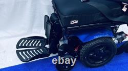 Scooter de mobilité Mini Blue Quickie Q300M à utiliser une fois ? Besoin de nouvelles batteries