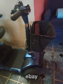 Vive fauteuil roulant compact à moteur électrique à 4 roues, robuste, bleu